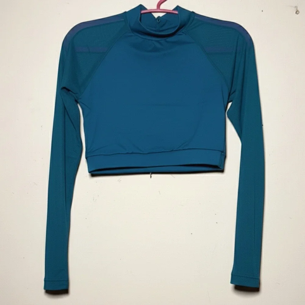 CL Theatricals dancewear Teal Crop Top Shorts Set Dance Gymnastics Workout NWT
